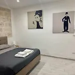 Urban Flat Dante Lägenhet *