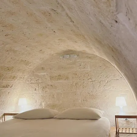 Urban Flat Dante Bari