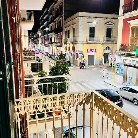 Urban Flat Dante * Bari